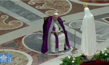El Papa consagra Rusia y Ucrania a la Virgen pidiéndole «el fin de la guerra insensata»